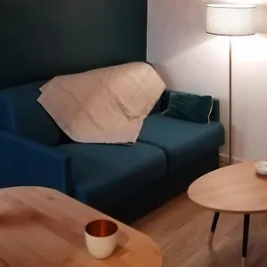  Appartement A 300 Metres De Paris 13, Superbe Deux Pieces Neuf France