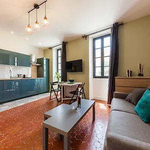 Chez Nous - 7 Sur Le Vieux Port Апартаменты